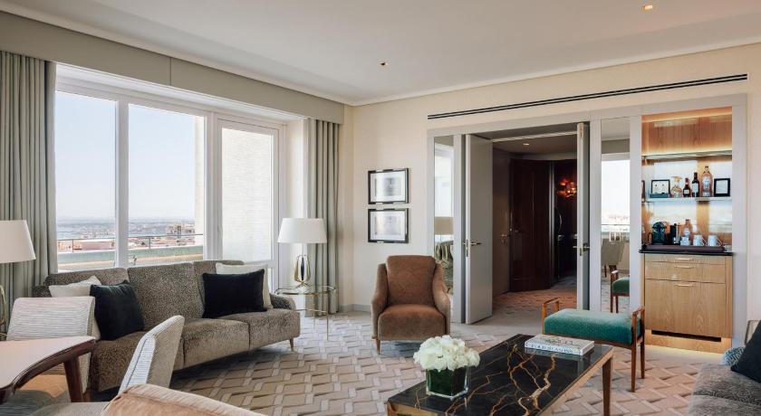 รูปของแกรนด์ สวีท เตียงคิงไซส์ (Grand Suite with King Bed) 5