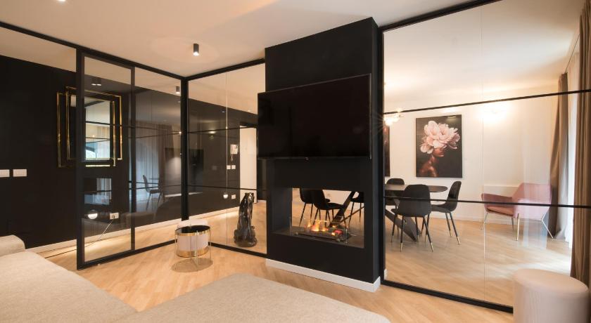 Brera Premium Apartment near Duomo Wifi photo