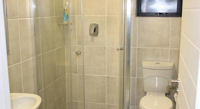 Greencreek Beautifully furnished apartment photo