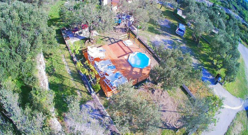 Apartments Baldo — Hotel in Slano