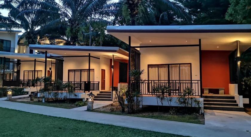 Image of Villa Garden View 1