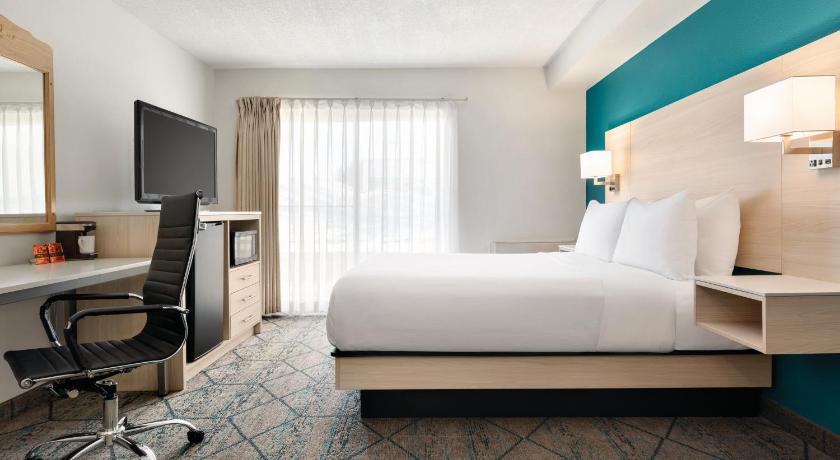 Ramada by Wyndham Miramichi New Brunswick photo