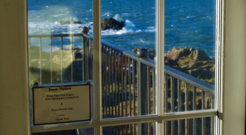Corsewall Lighthouse Hotel photo