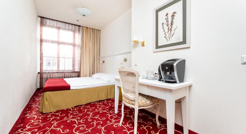 Image of Standard Double or Twin Room 12