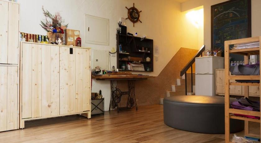 Anping OAOA Homestay - image 11
