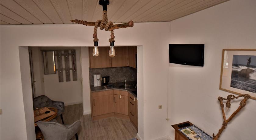 Image of Bungalow 6