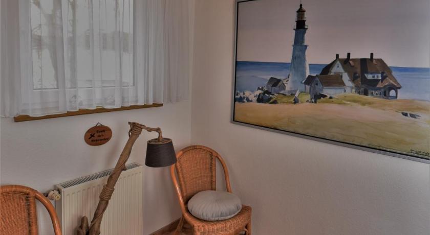 Image of Apartment with Balcony 8
