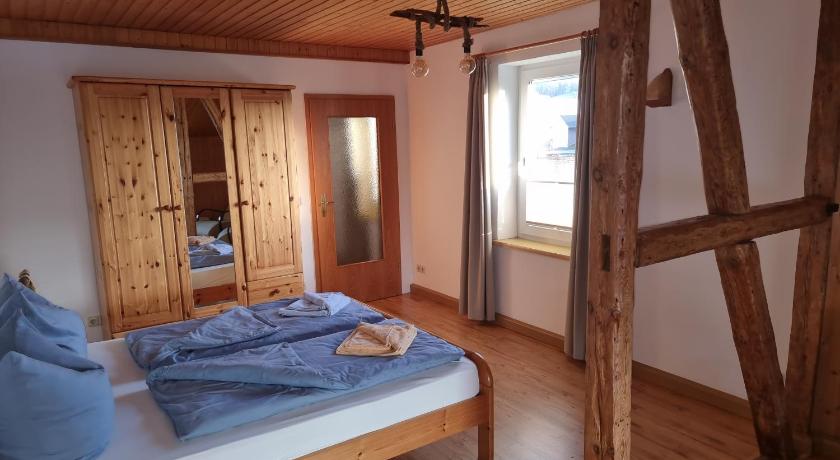 Image of Deluxe Apartment with wooden beams 13