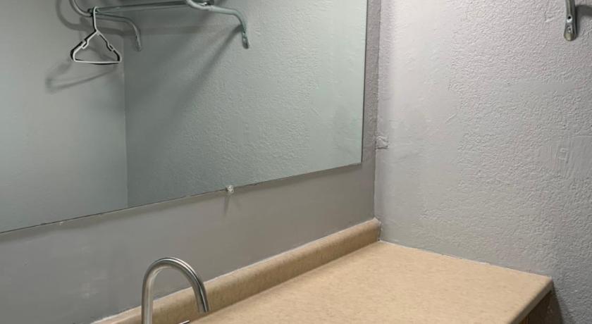 ROYALINN photo