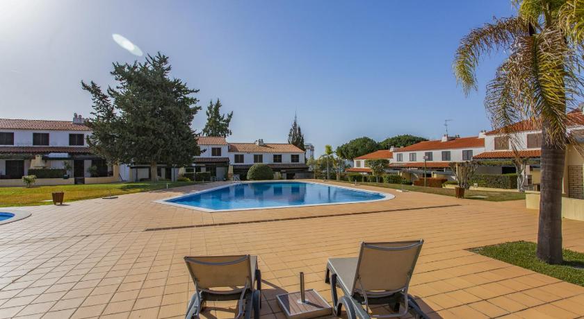 Vilar do Jardim - Terrace and Pool - Vilamoura
