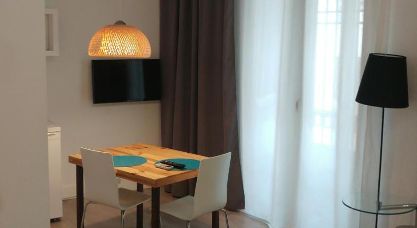 Las Coles Apartasuites photo