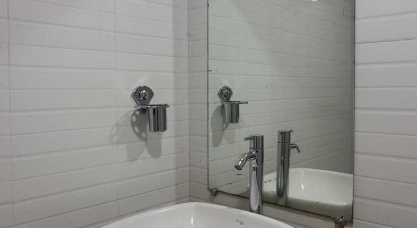 Hotel Satkar photo