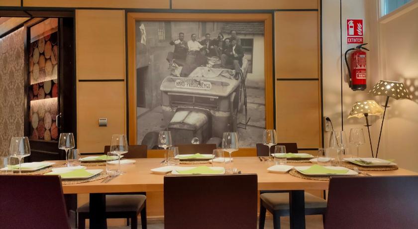 Hotel Arrope — Hotel in Haro