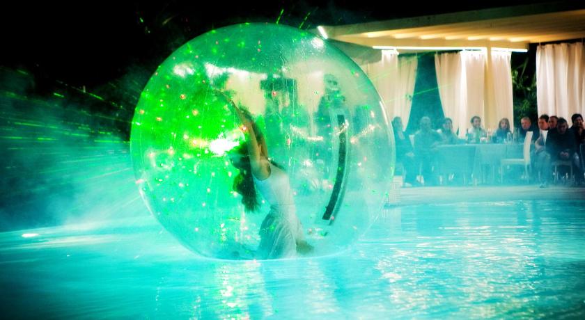 Hotel Ares photo