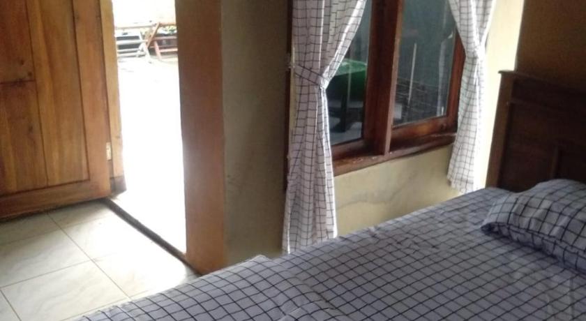 De Ikut Bojo Homestay photo