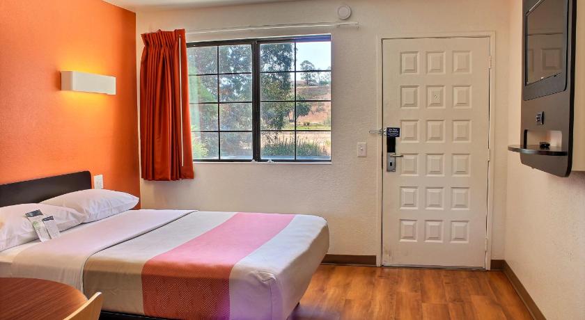 Motel 6-San Luis Obispo, CA - South