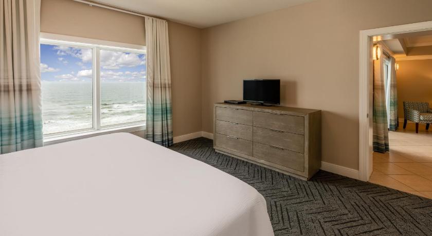 Image of Two-Bedroom Deluxe Luxury Apartment - Non-Smoking 15