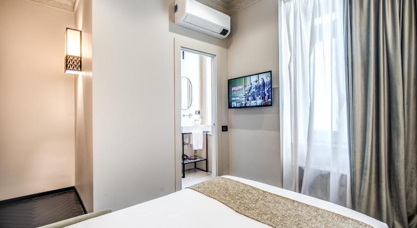 The Couper Colonna photo