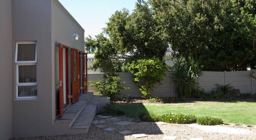 Sunbird Cottage photo