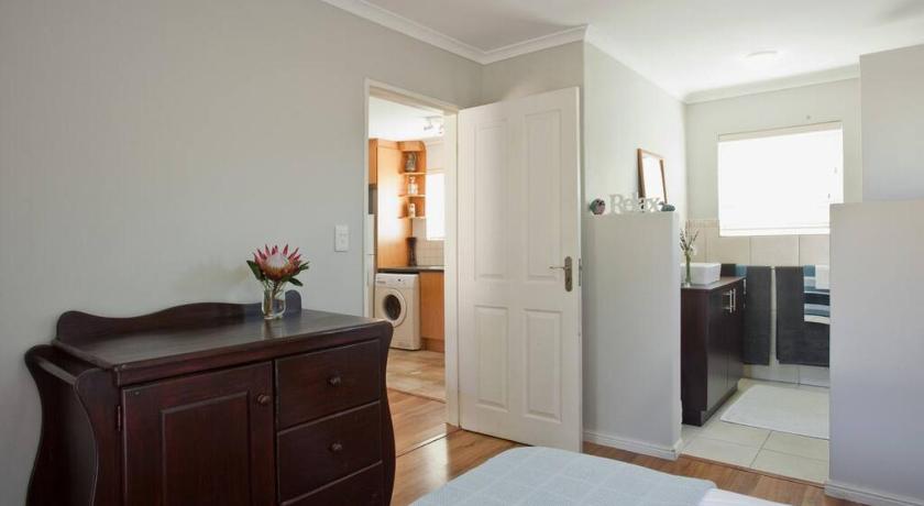 Sunbird Cottage photo