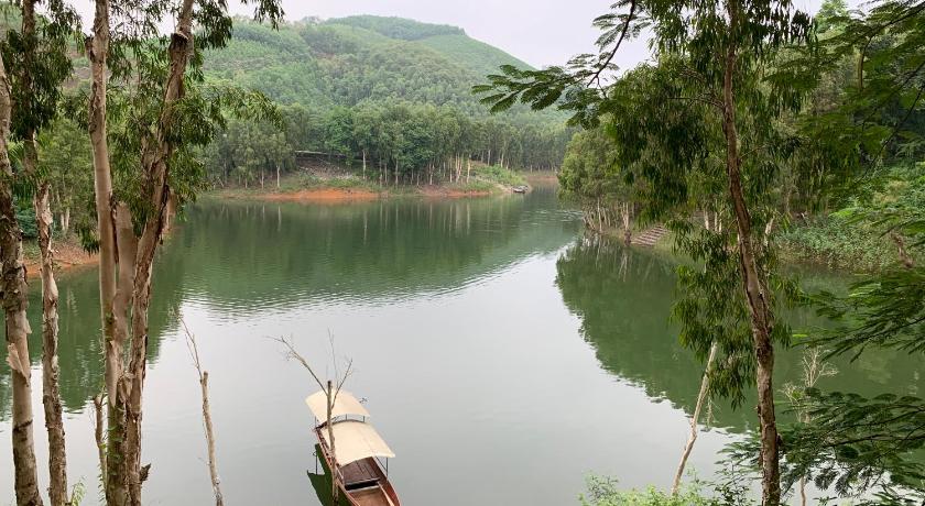 Khu nghi duong Lang An Binh — Hotel in Da Cay