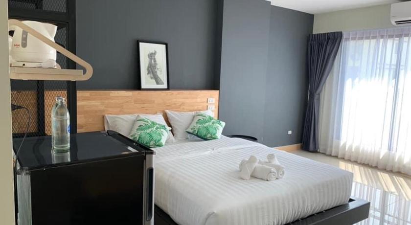 Bangkok Thanks​Pama​ 3-Star Hotel room