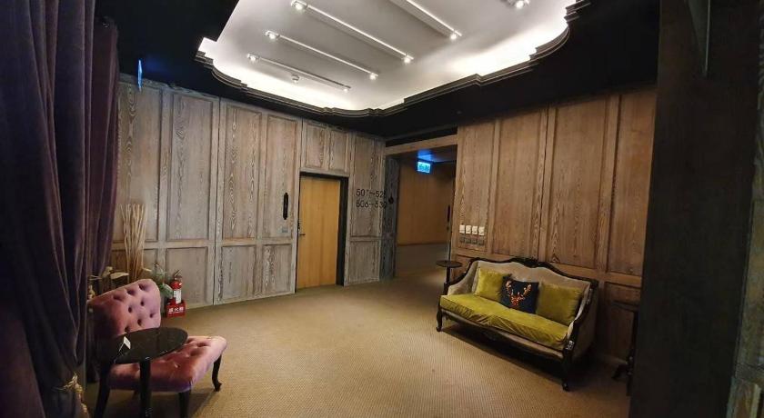 Image of Deluxe Quadruple Room 11