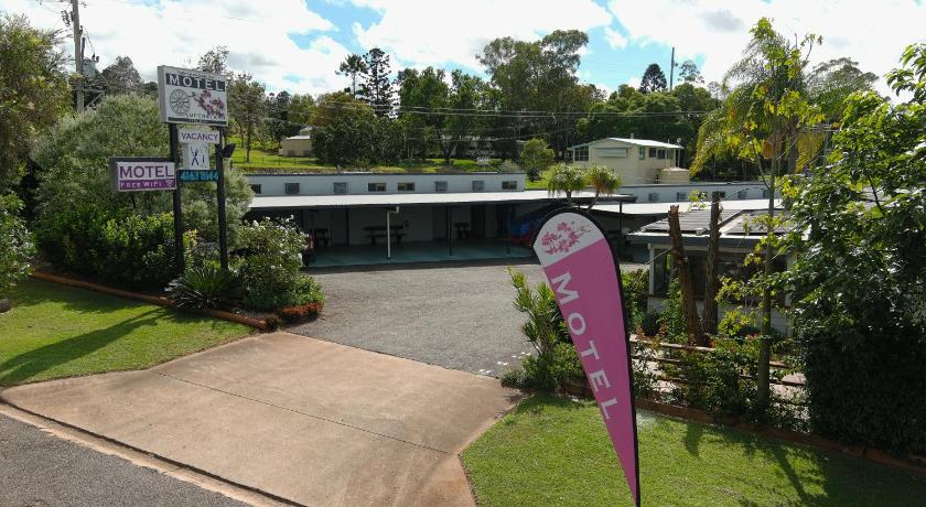 Yarraman Gardens Motel Queensland — Hotel in Cooyar