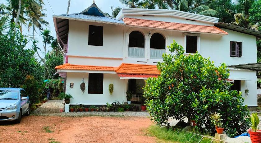 MUNROE LAGOONS — Hotel in Kollam