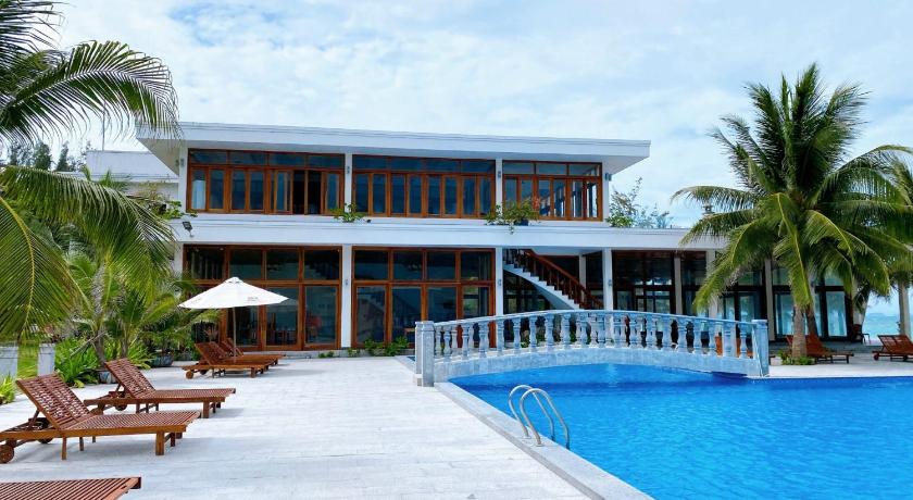 GM Doc Let Beach Resort and Spa - image 14