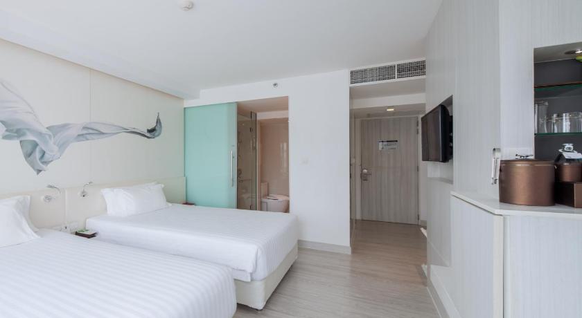 Image of Superior City View Twin 6