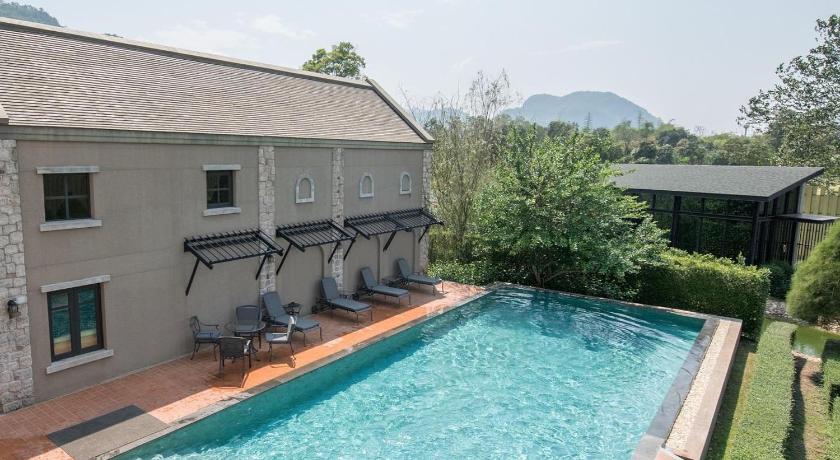 Khao Yai Thames Valley Khao Yai Hotel 4-Star Hotel pool