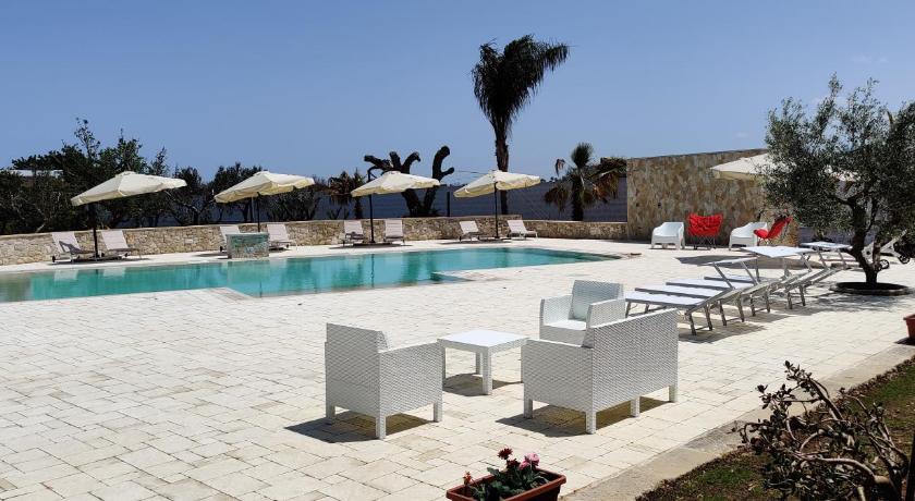 Gli Ulivi Residence — Hotel in Leverano