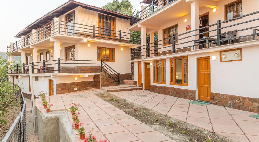 Himalayan Homz — Hotel in Dhanachuli