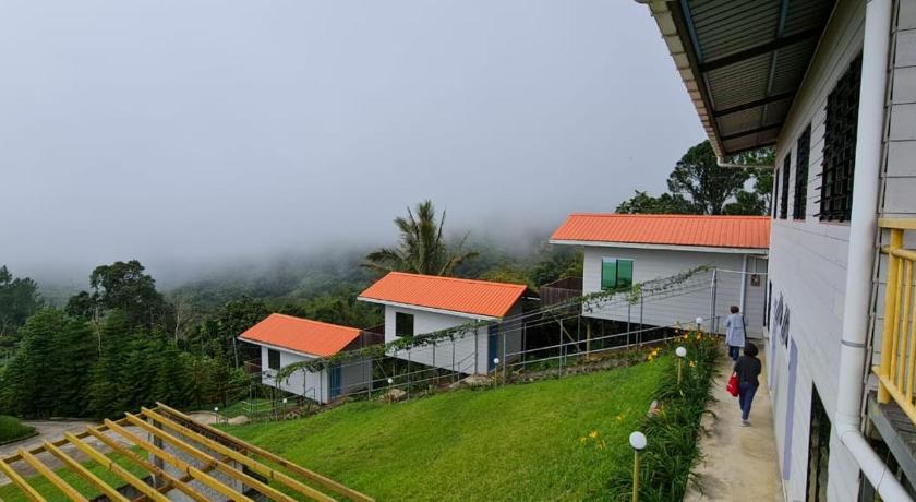 THE CLOUD KINABALU- Chalet photo