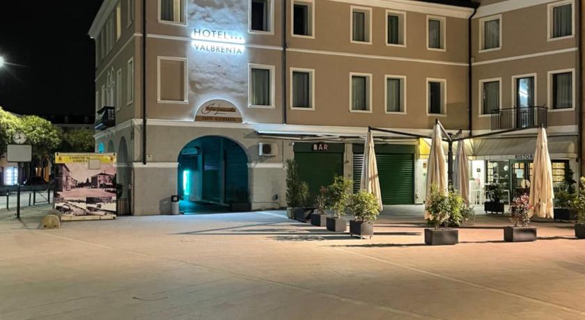 Hotel Valbrenta photo