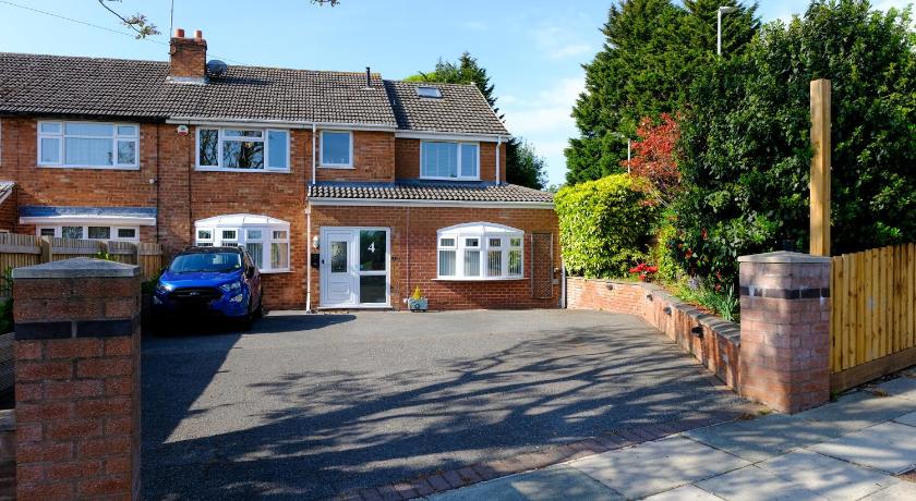 Upton Village Guest House photo