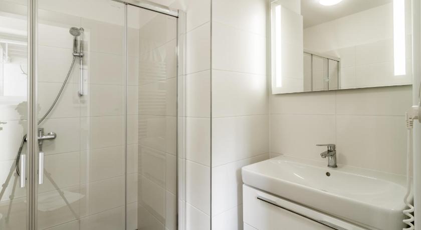 Image of One-Bedroom Apartment 2