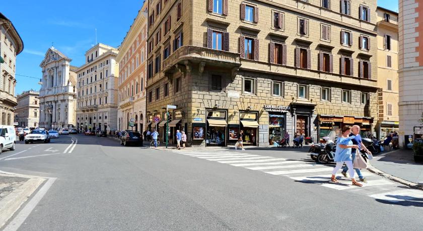 ROMAC Baullari Holiday Apartments in Campo de Fiori photo
