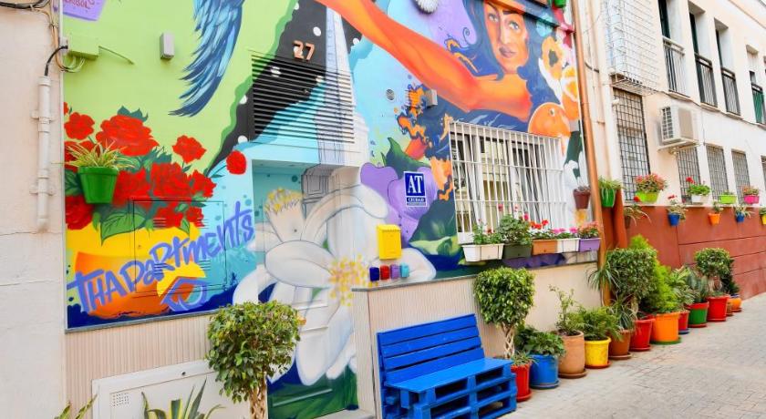 Tourist holiday apartments — Hotel in Málaga