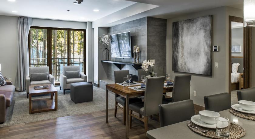 Image of Three-Bedroom Apartment 0