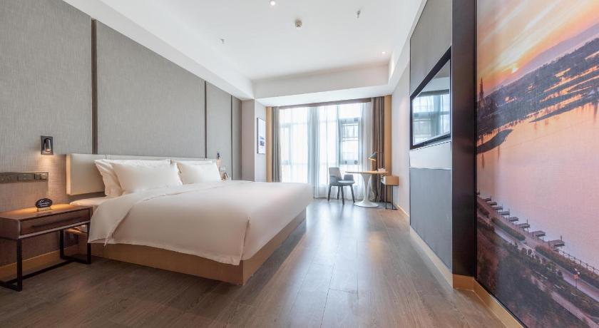 Atour Hotel Kunming Dianchi Xishan District Government – Kunming, MO