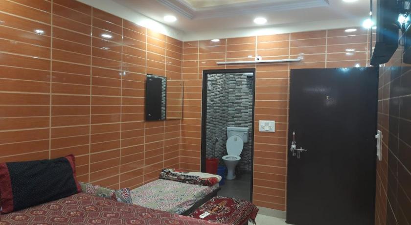 Couples friendly south delhi foreigners place very safe for women and solo travellers along with pri photo