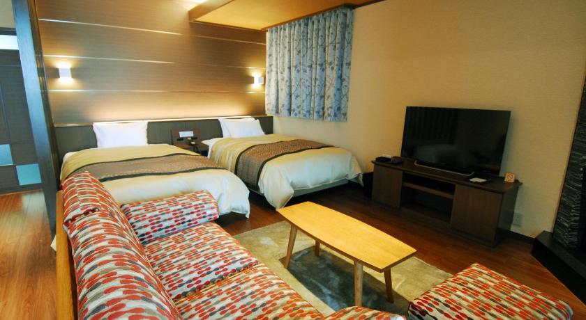 Image of Deluxe Twin Room with Indoor Hot Spring Bath - Non-Smoking 1