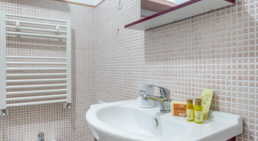 Chic B&B Piazza della Liberta photo