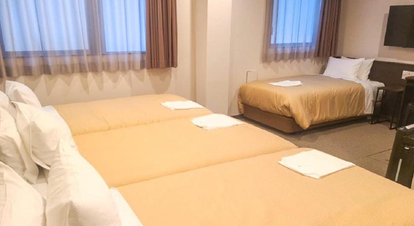 Image of Fourth Room - Non-Smoking 1