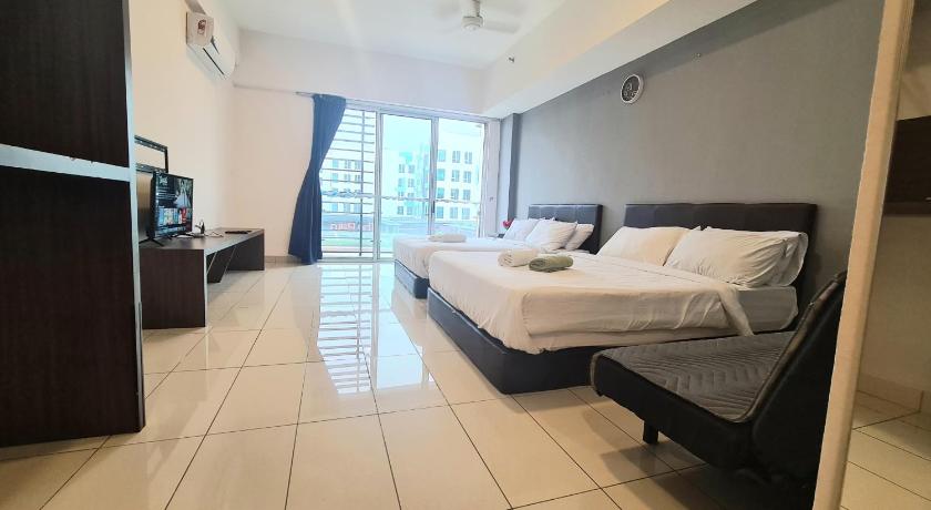 Aeropod [5B]/Near Airport / 2 Queen Bed/ Netflix/Free Parking photo