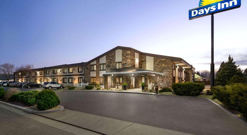 Days Inn by Wyndham Fort Collins photo