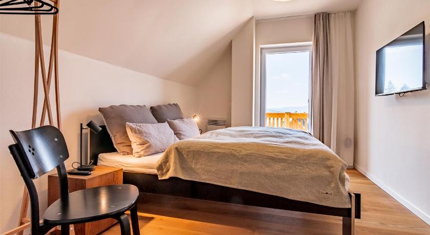 Image of Two-Bedroom House 4
