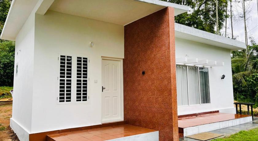 Silver Oak- Independent 1 bedroom Holiday Home - image 2